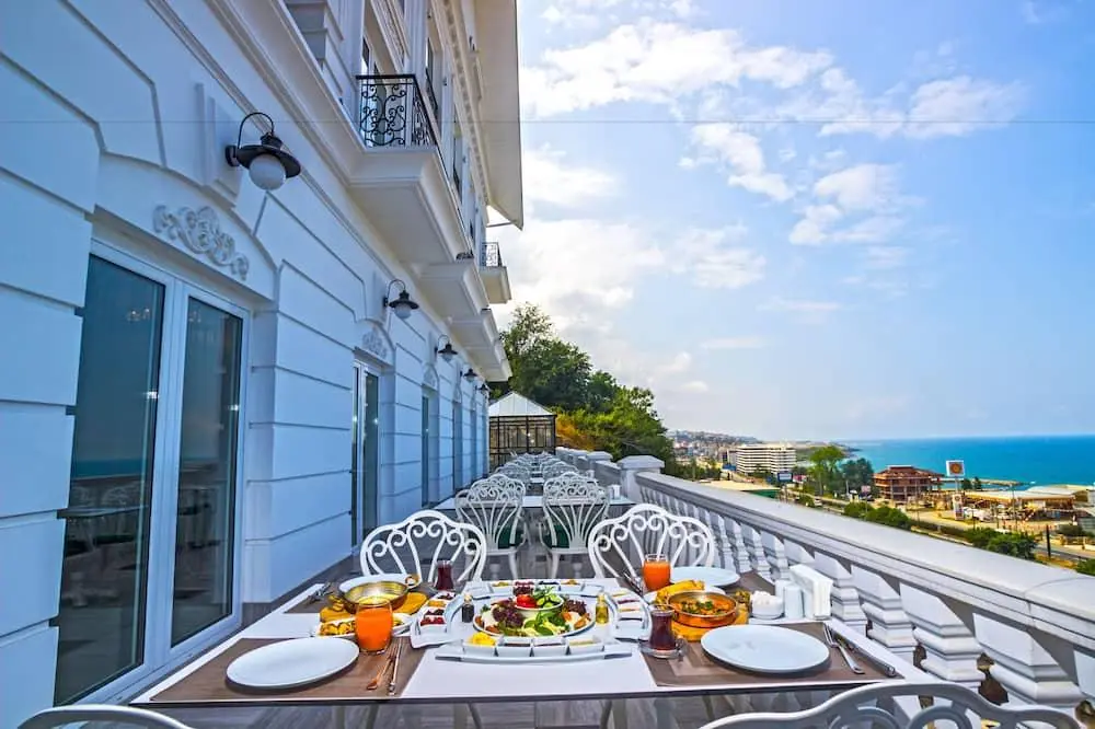 expedia_group-3203824-76b133-364210